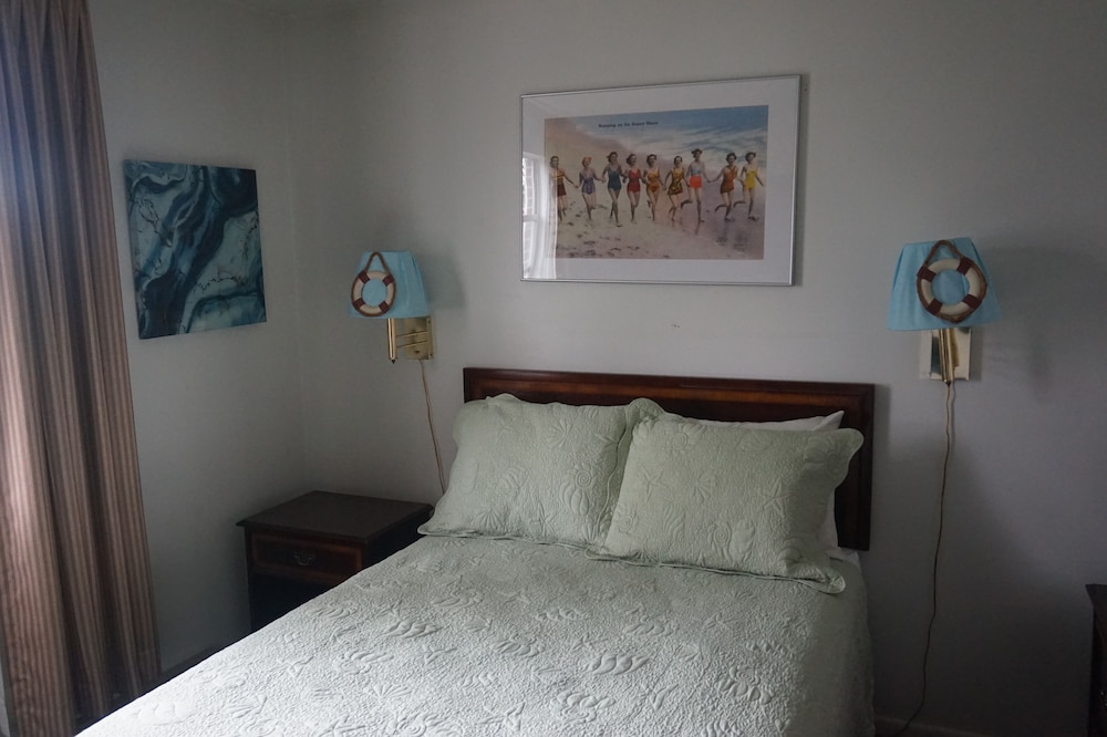 Guestroom View