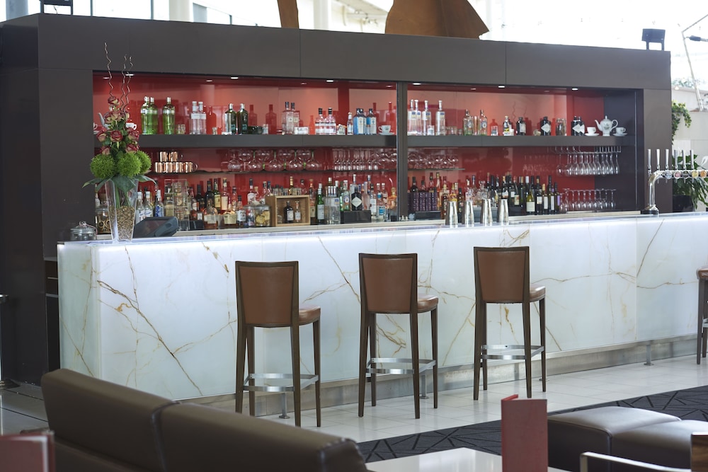 Hotel Lounge