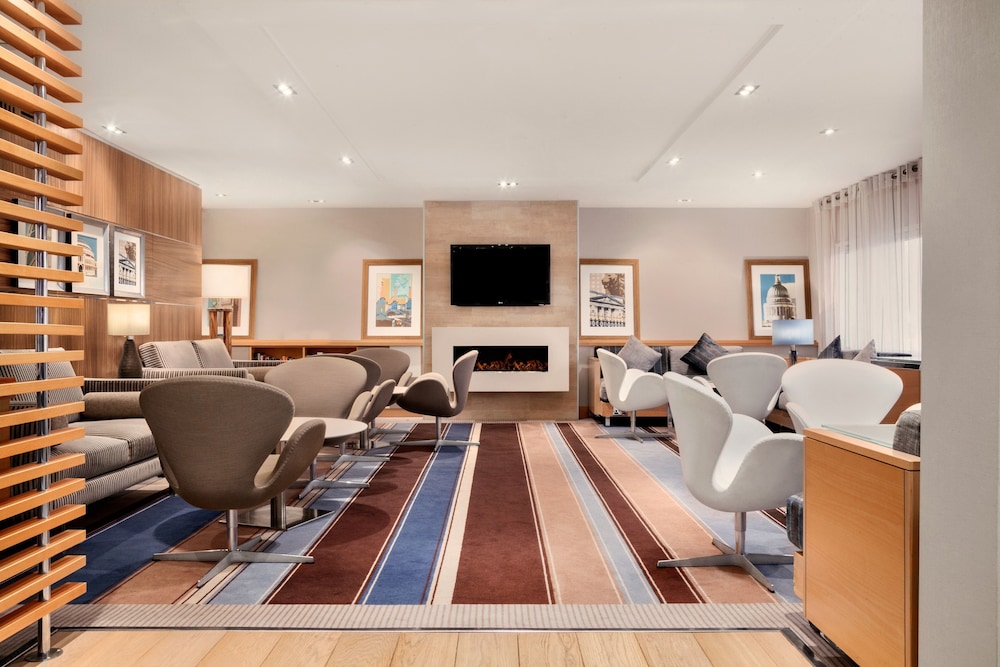 Executive Lounge