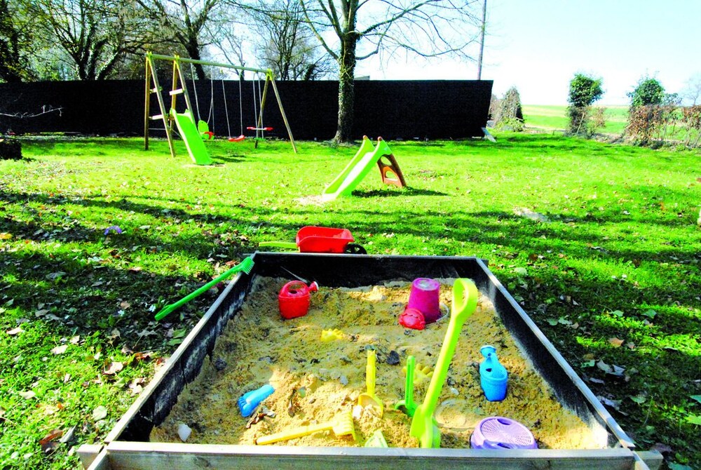 Childrens Play Area - Outdoor