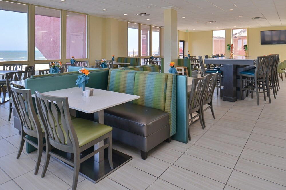 Family Dining