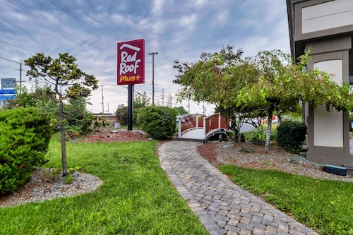 Red Roof Inn Woodbridge - Linden/ Carteret