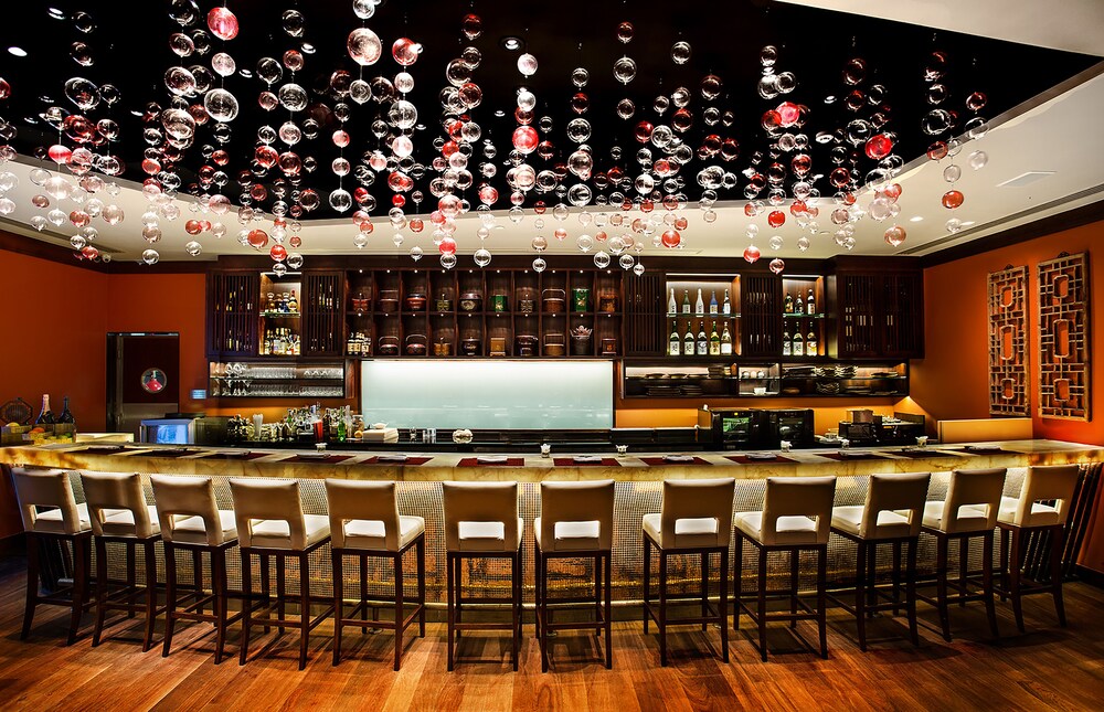 Hotel Lounge