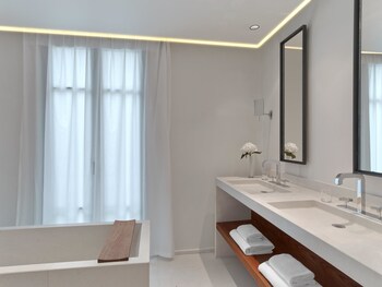 In-Room Amenity