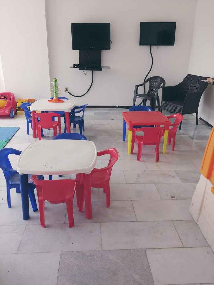 Children’s Play Area - Indoor