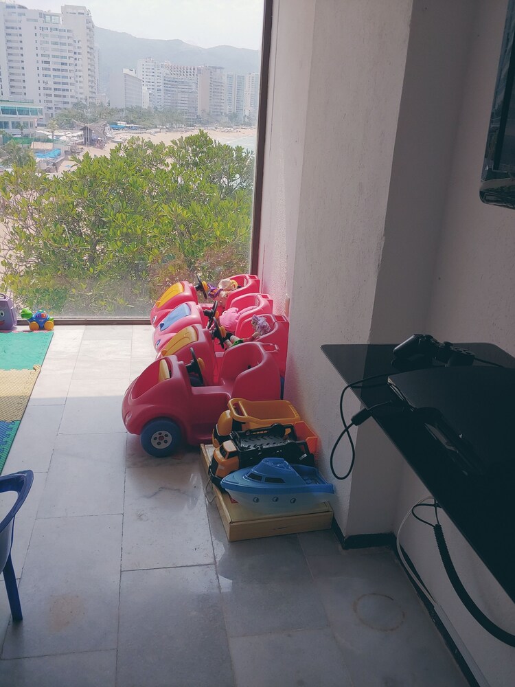 Children’s Play Area - Indoor