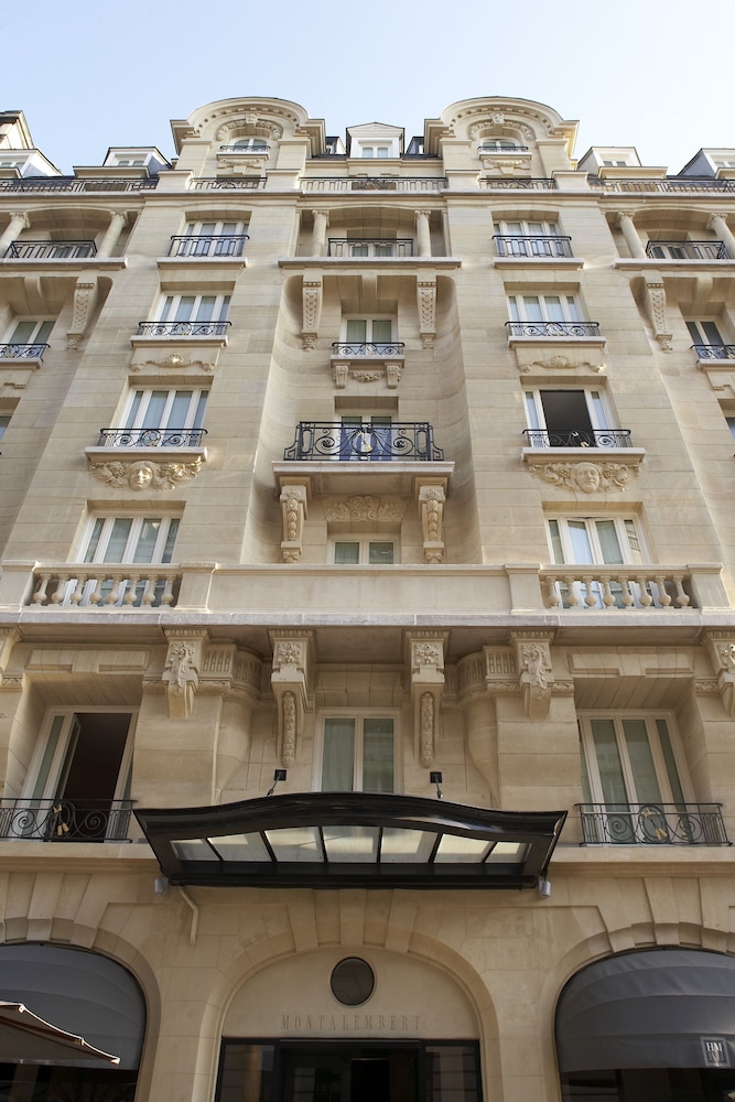 Façade de l'hôtel