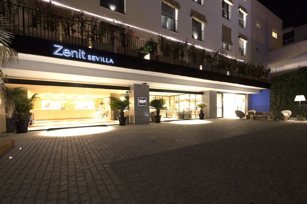 Hotel Front