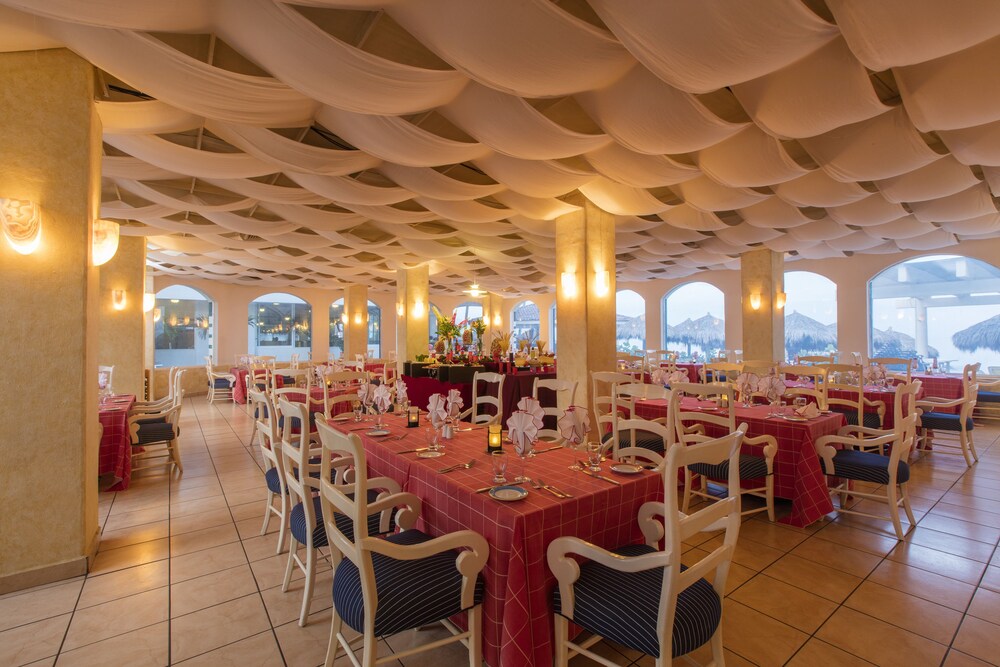 Family Dining