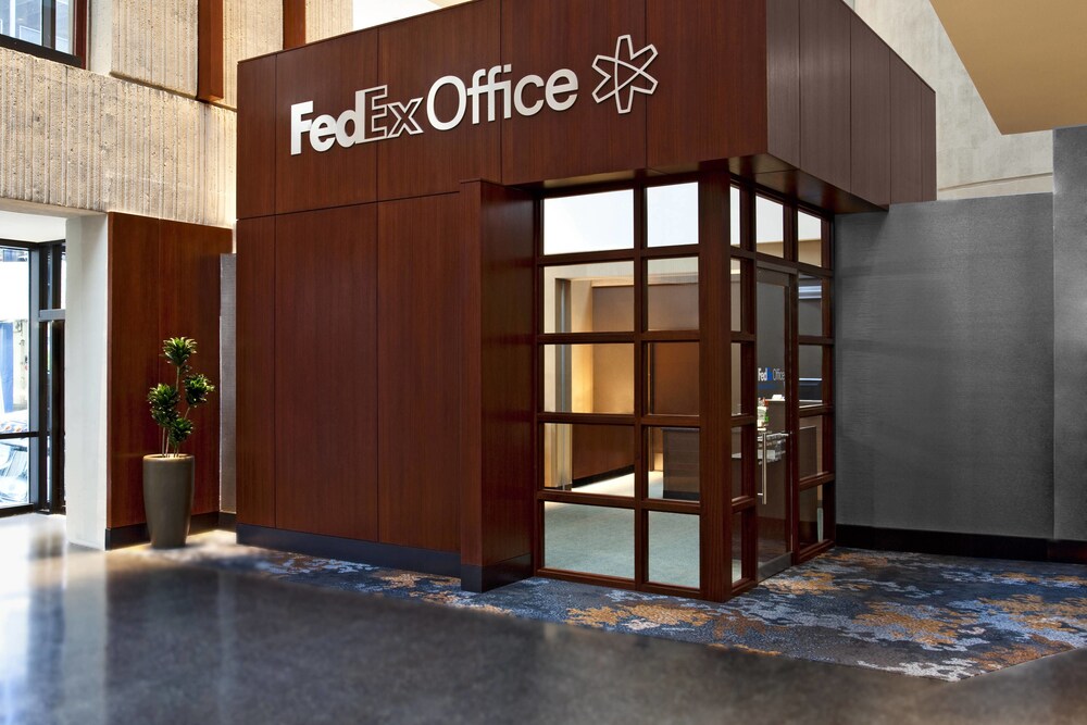 Concierge Desk
