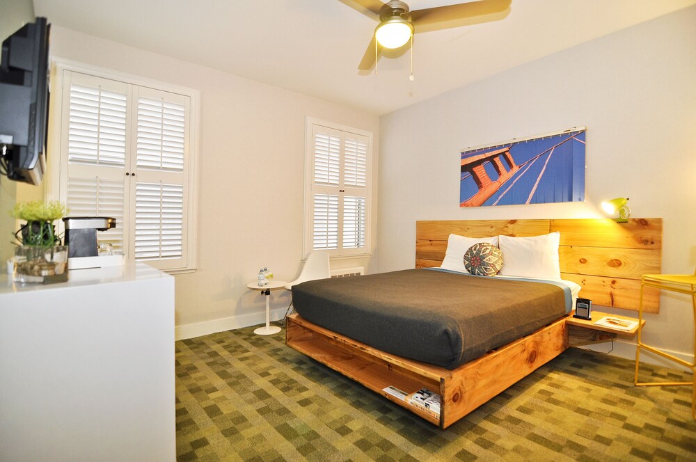 Guestroom