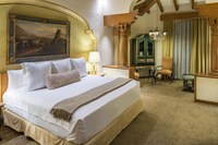 Grand Class Suite King Fumar Non refundable