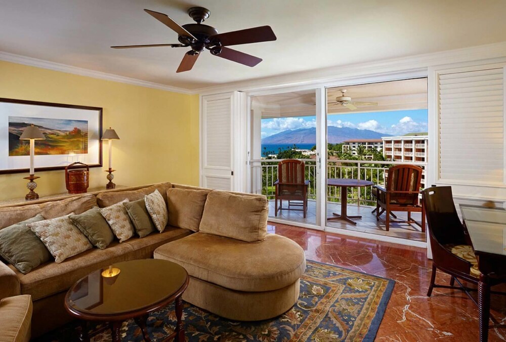 Room, Grand Wailea Maui, A Waldorf Astoria Resort