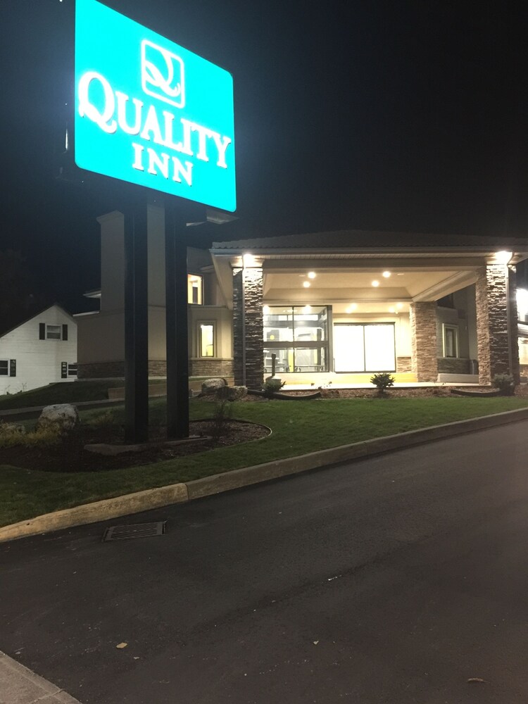 Hotel Front - Evening/Night