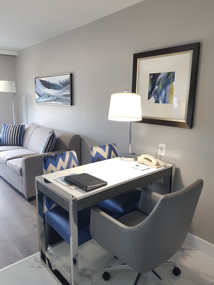 In-Room Business Center