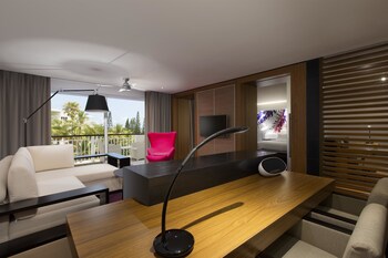 In-Room Business Center