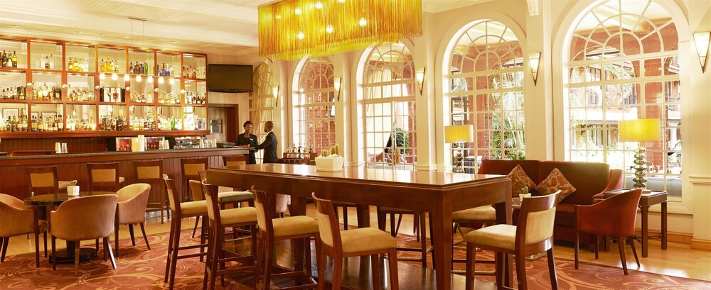 Hotel Lounge