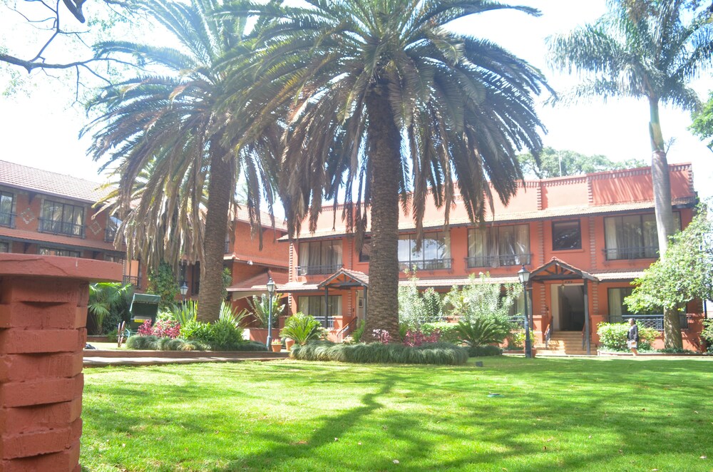 Courtyard View