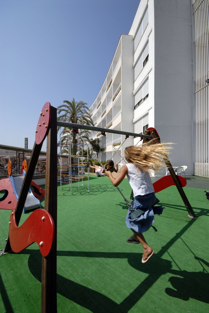 Childrens Area