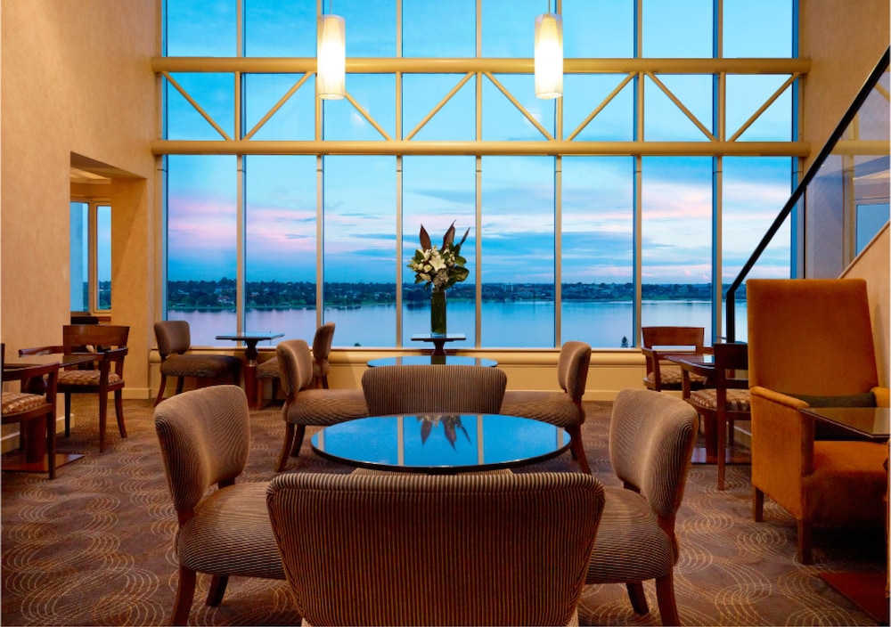Executive Lounge