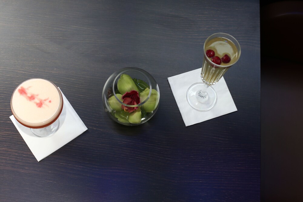 Hotel Lounge