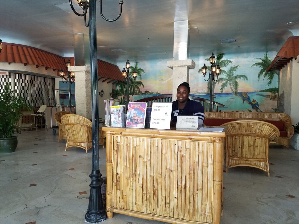 Concierge Desk