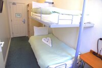 Triple Room (3 Single Beds)