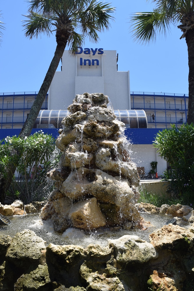 Fountain