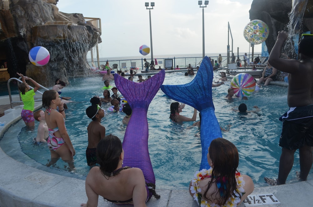 Water park, Days Inn by Wyndham Panama City Beach/Ocean Front