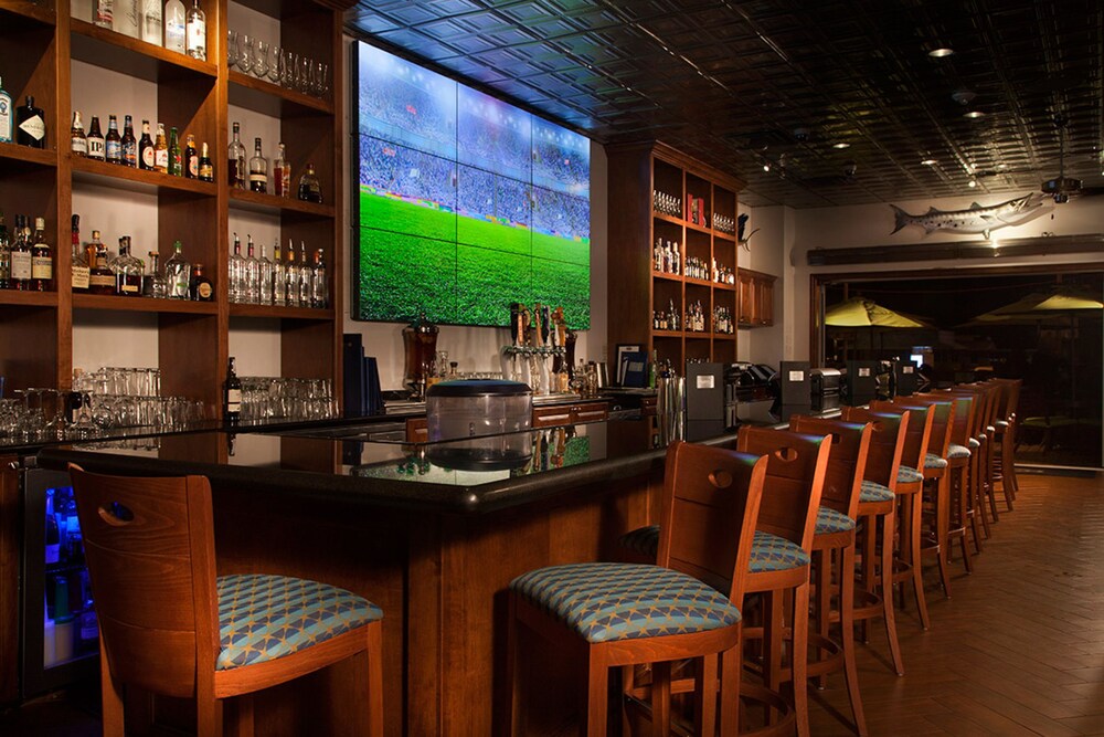 Hotel Bar