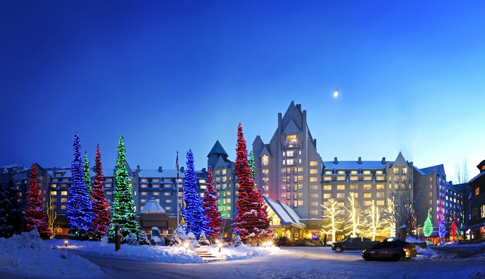 Hotel Front - Evening/Night