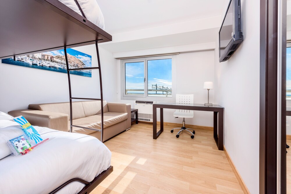Childrens Theme Room