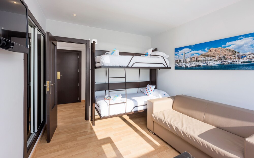 Childrens Theme Room