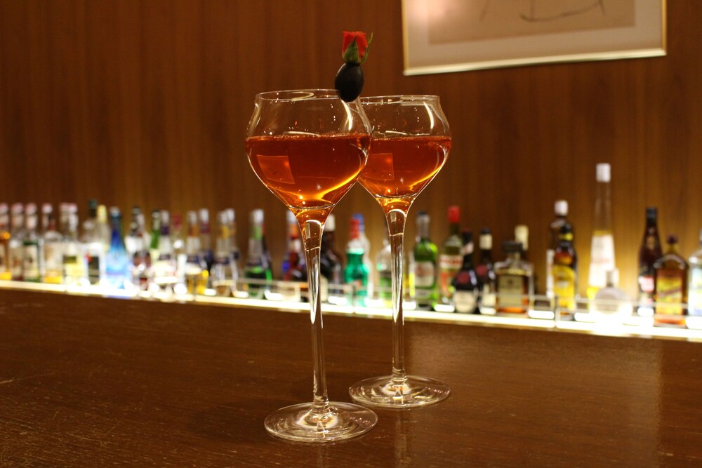Hotel Bar