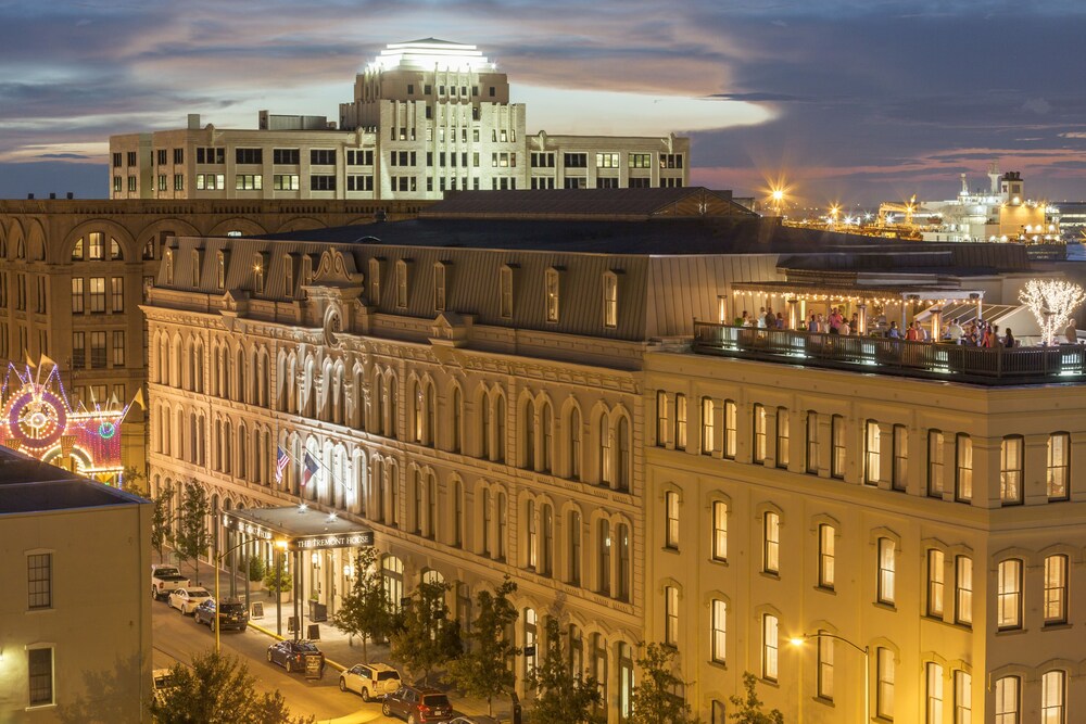 Front of property - evening/night, The Tremont House