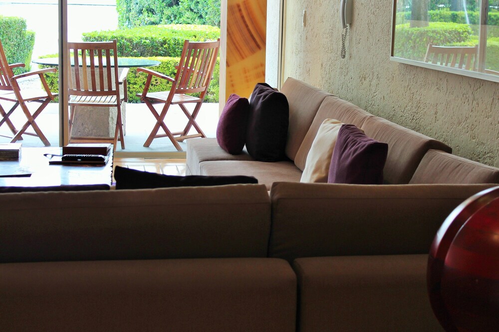 Guestroom View