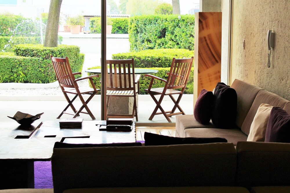 Guestroom View