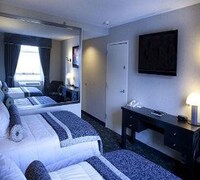 Double Room, 2 Double Beds