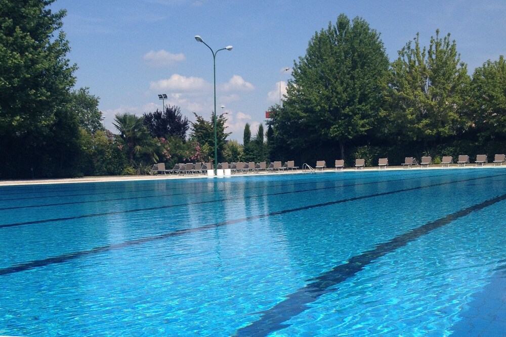 Piscina all'aperto