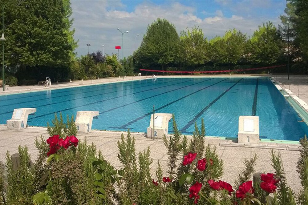 Piscina all'aperto