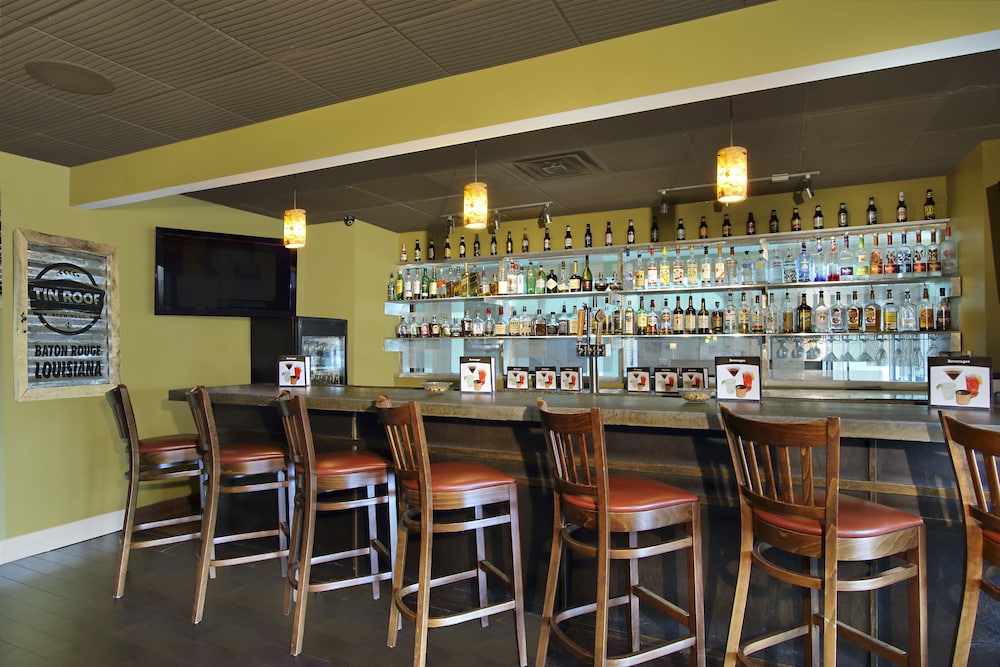 Hotel Bar