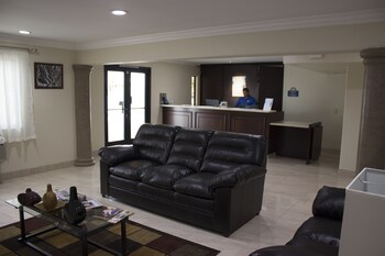Concierge Desk