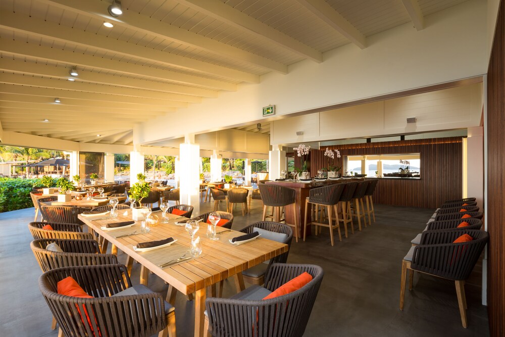 Food Court