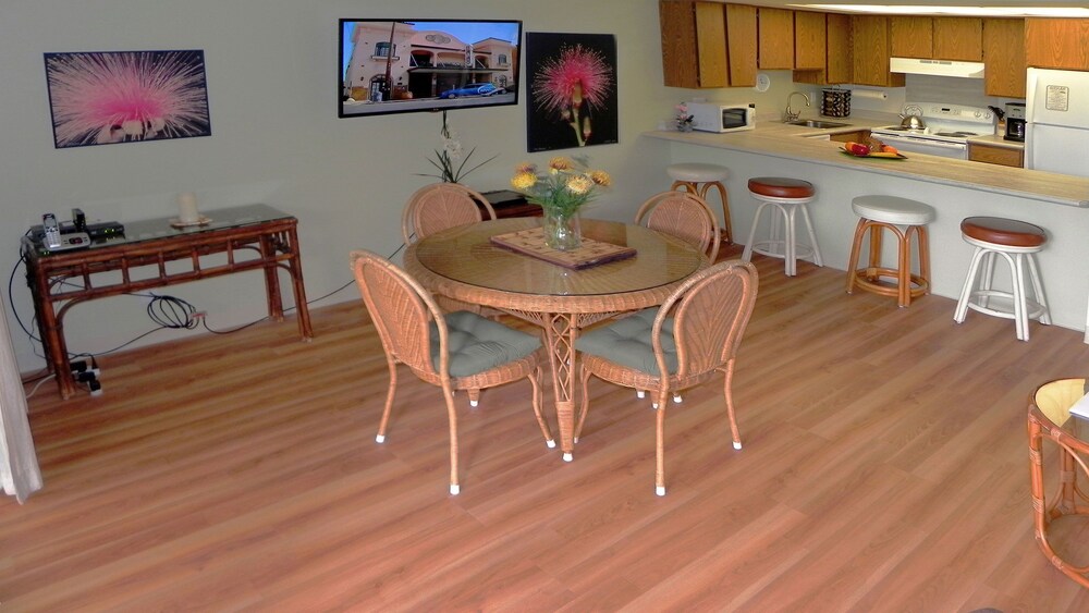Condo, 1 Bedroom, Garden View - Living Area