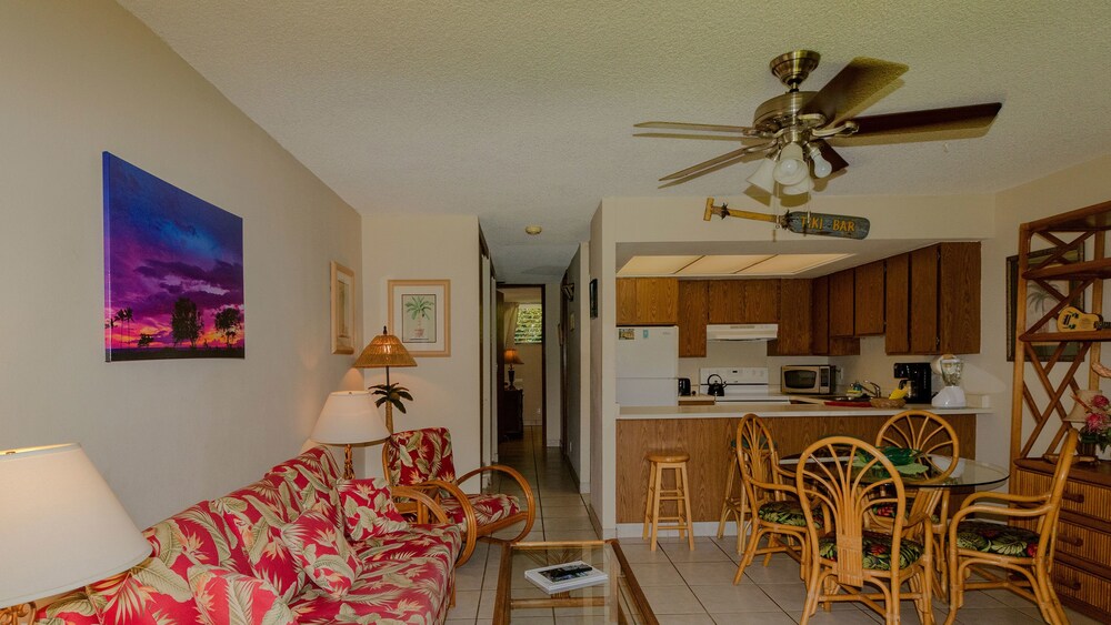 Condo, 1 Bedroom, Garden View - Living Area