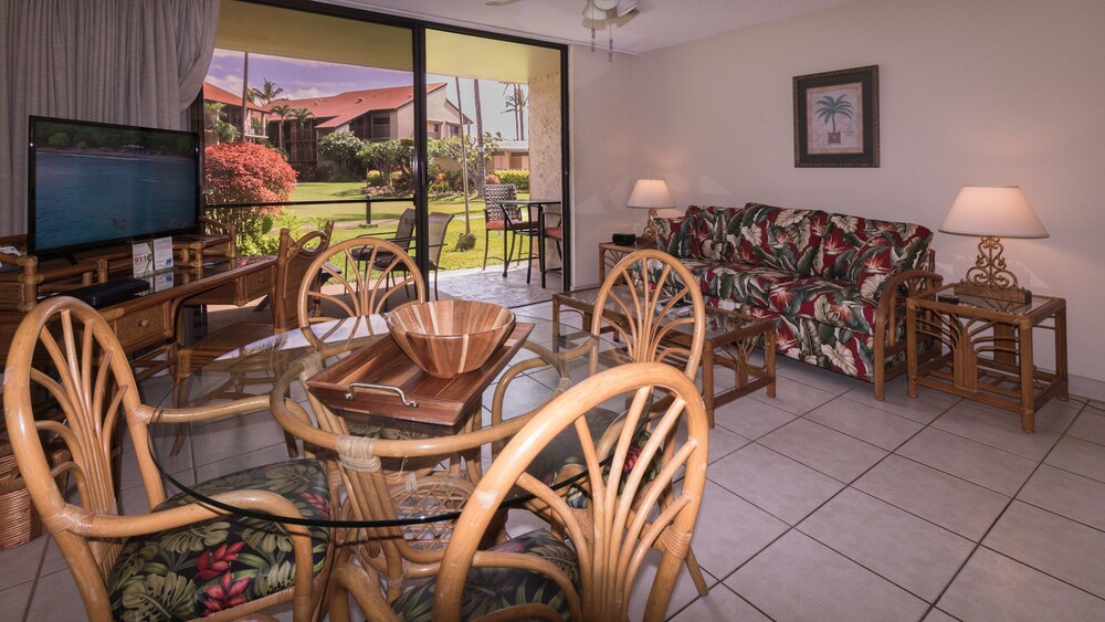 Condo, 1 Bedroom, Garden View - Living Area