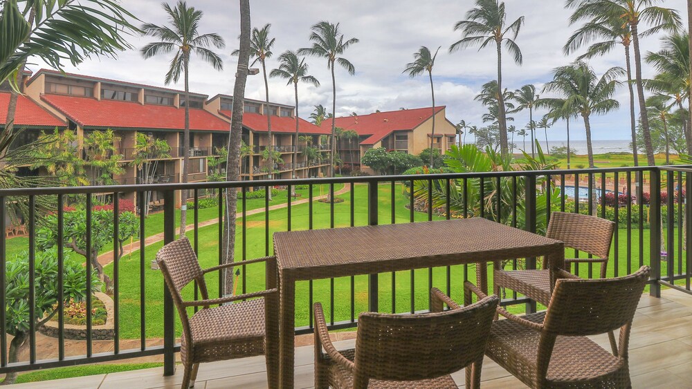 Condo, 2 Bedrooms, Partial Ocean View - Terrace/Patio