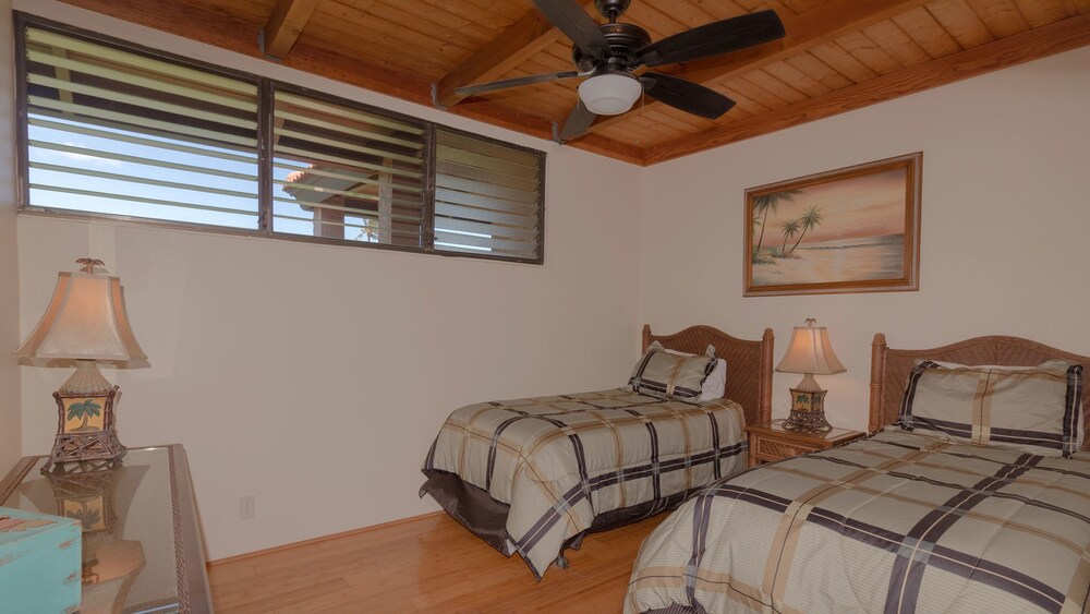 Condo, 2 Bedrooms, Partial Ocean View - Guestroom