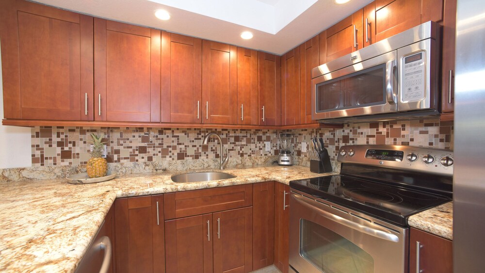 Condo, 2 Bedrooms, Partial Ocean View - In-Room Kitchen