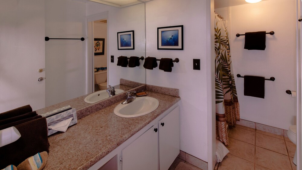 Condo, 2 Bedrooms, Garden View - Bathroom